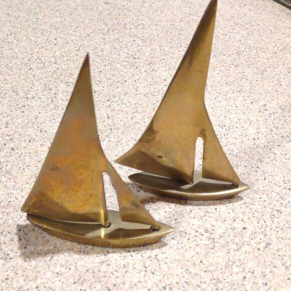👍 Vintage Brass Sail Boats C2 - Picture 1 of 8